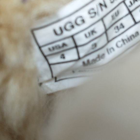 UGG Leather Suede Shearling Lined Calf Boots Youth Size 4Y, Women's Size 5.5 - Picture 12 of 12